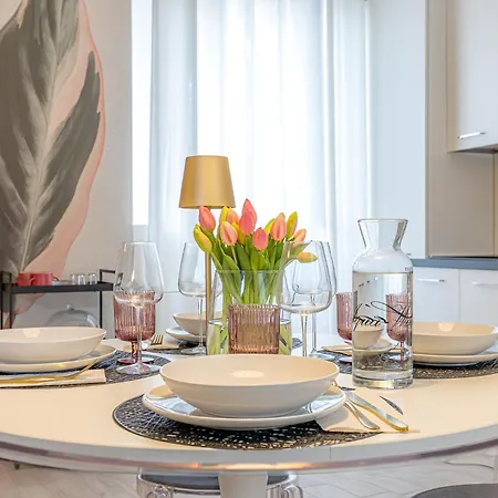 At Home-como Maison d'hôtes