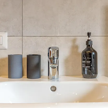 Konukevi At Home-como Como