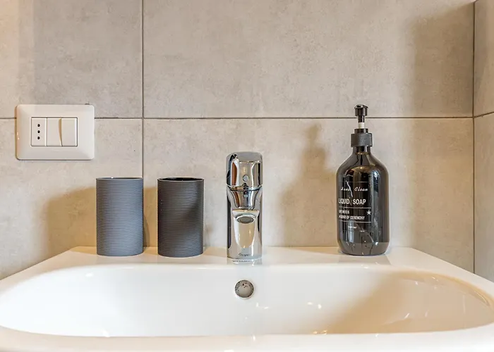 Πανσιόν At Home-como Όπως