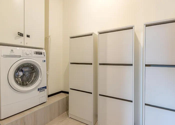 At Home-como 3* Como