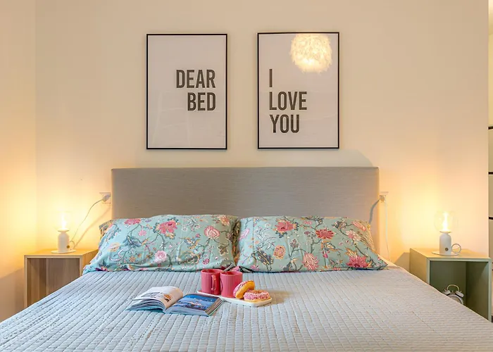 At Home-como Όπως