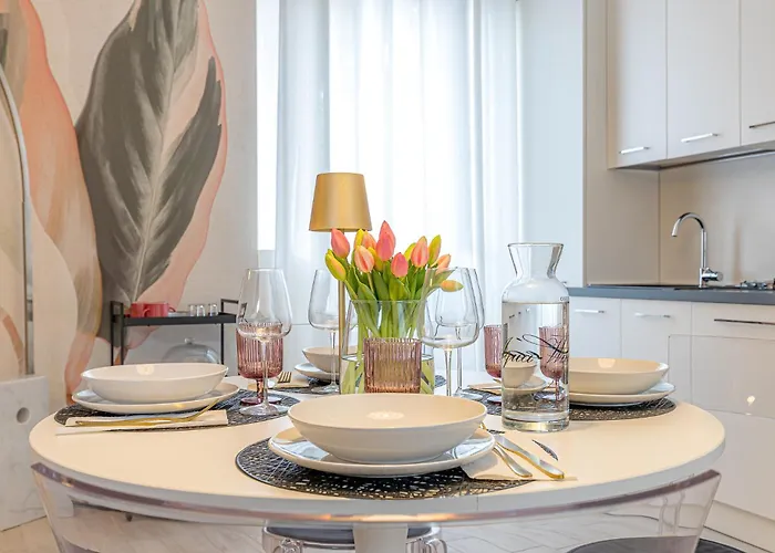 At Home-como Guest house