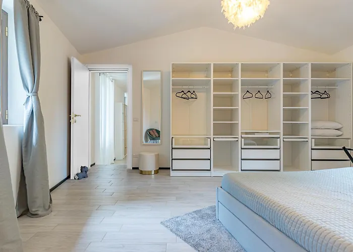 Guest house At Home-como