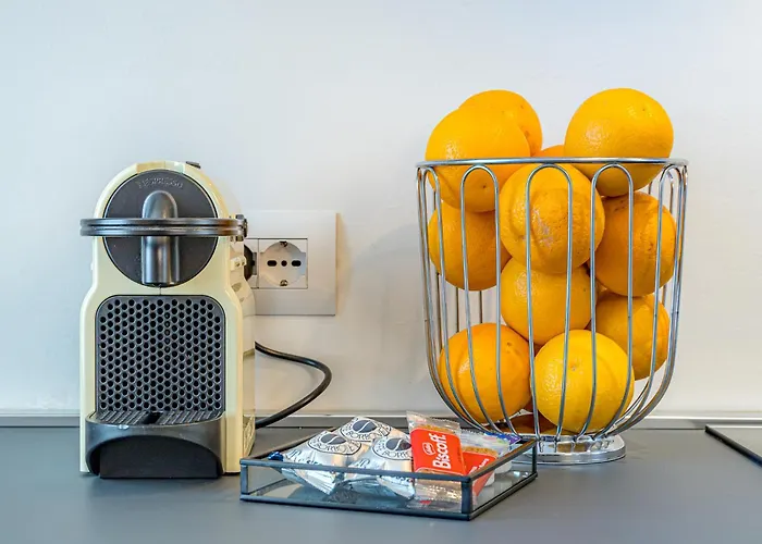 At Home-como Pensionat